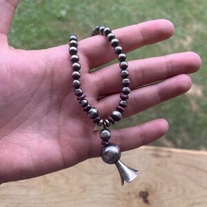 spiny oyster an navajo pearls